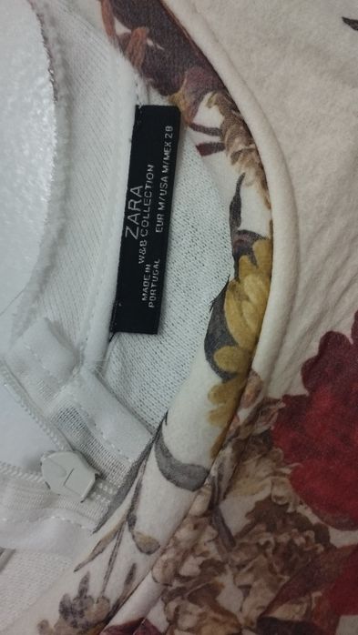 Рокля на цветя ZARA