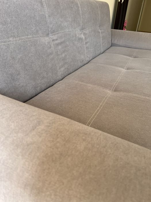 Разтегателен диван