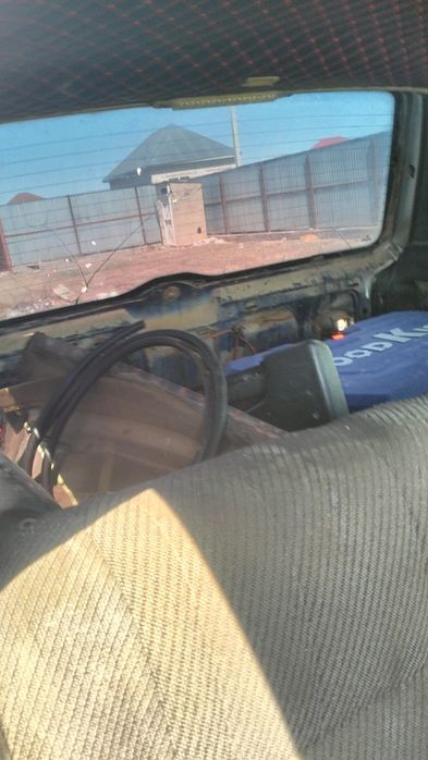 Автомобиль пассат b3