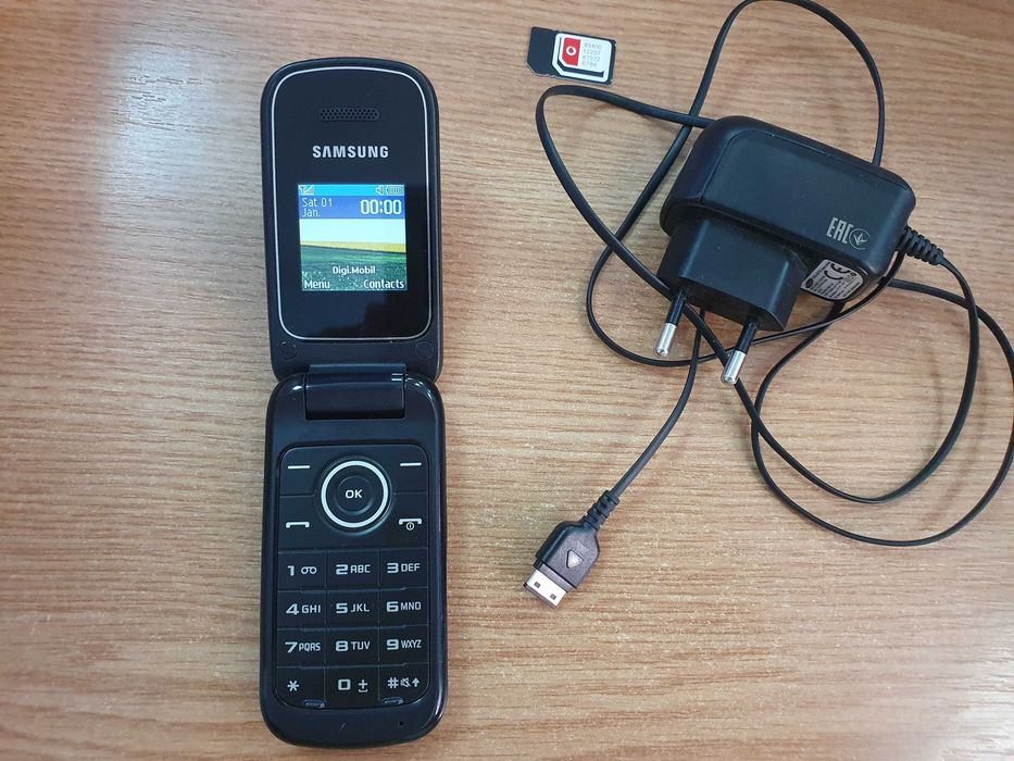 telefon Samsung GTE 1190 display color taste butoane necodat perfect functional