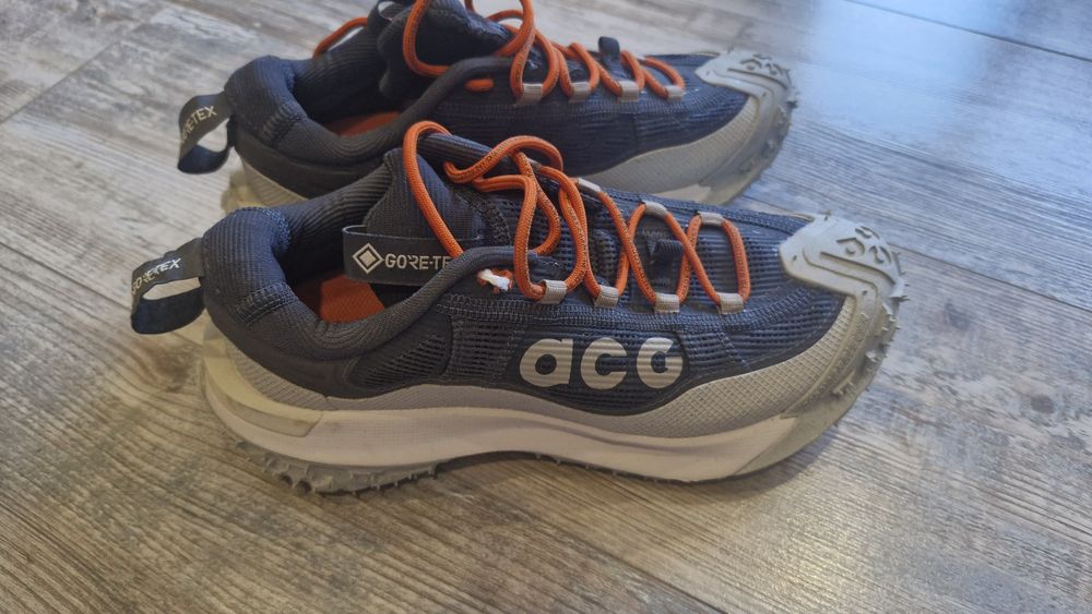 Nike ACG trekking shoes