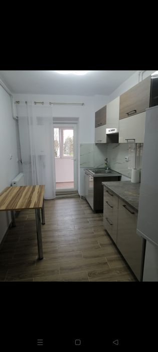 Închiriez  ap 2 camere zona Mărăști