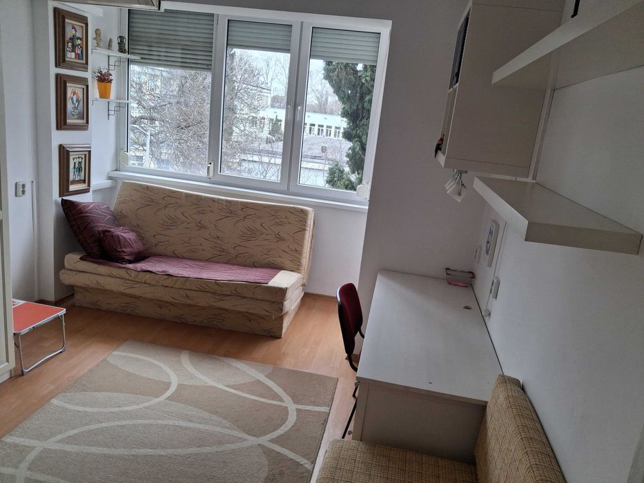 Дава се под наем Двустаен апартамент в Варна, Лятно кино Тракия - 70 кв.м за 448.8 € - Снимка #4