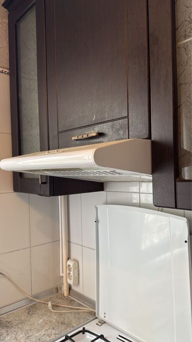 Продам Плиту и вытжку