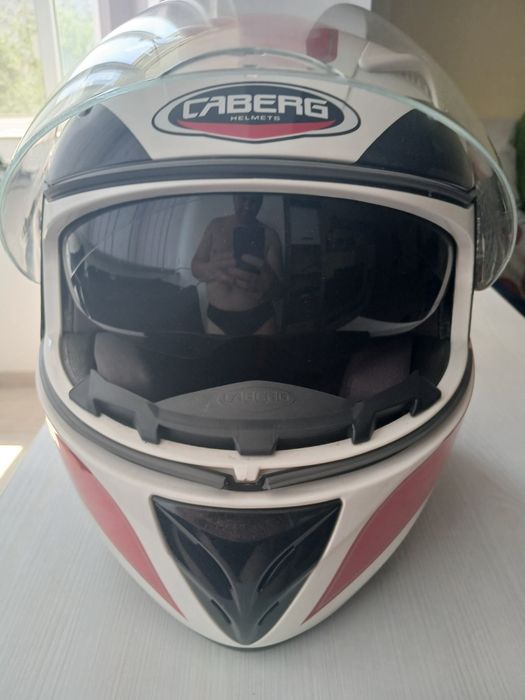 Casă Moto Caberg