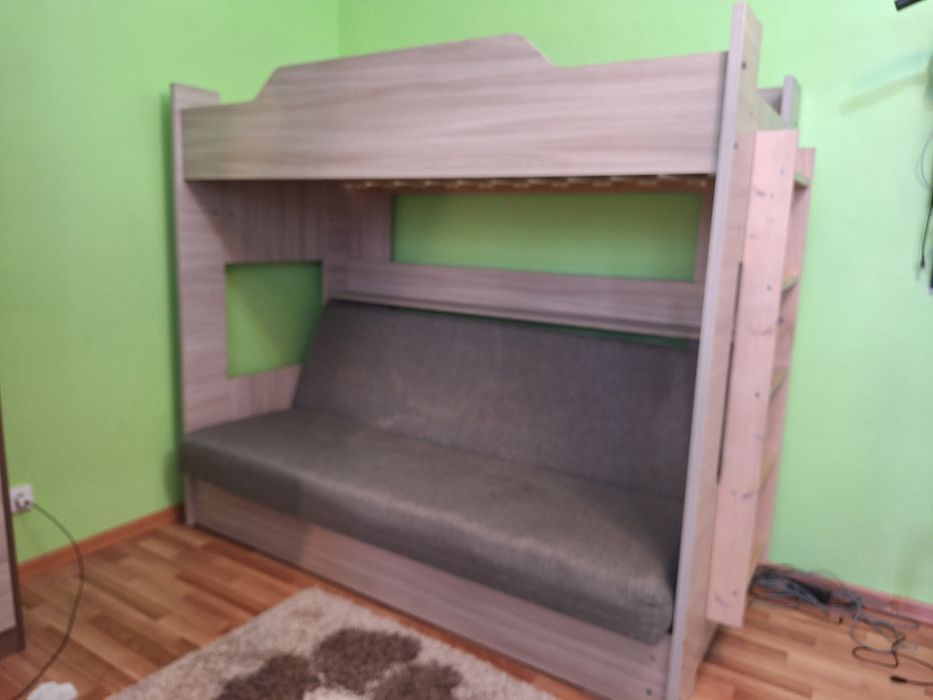 Продам двухярусная диван кравать