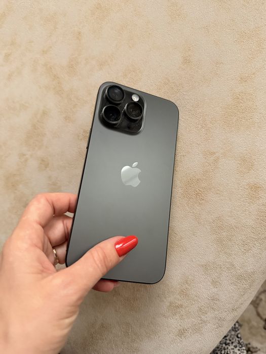 Vand Iphone 15 pro max -512Gb