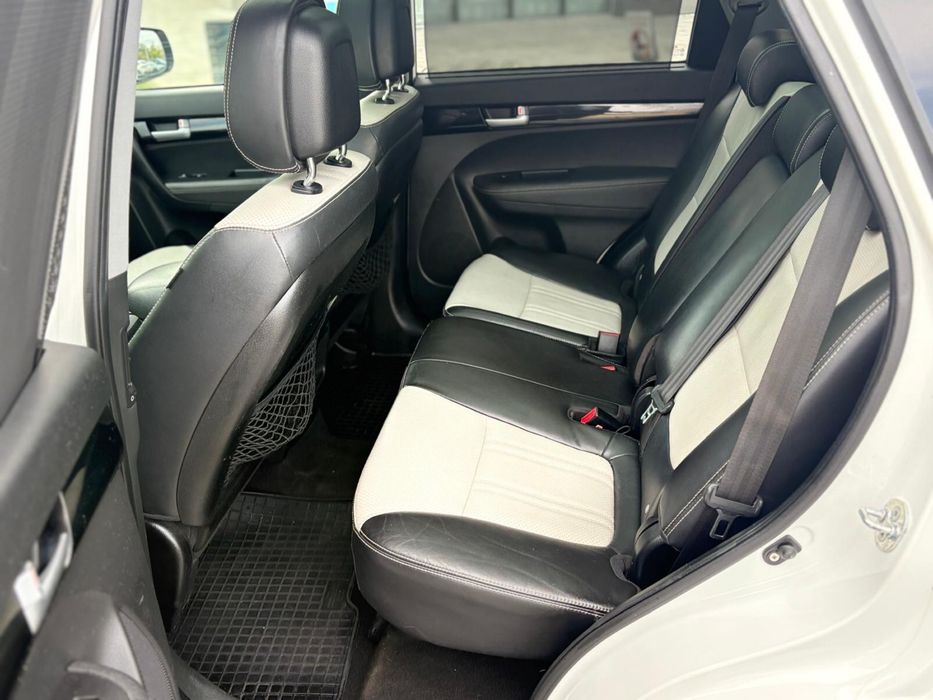 Kia Sorento 2014 4x4 cutie automata