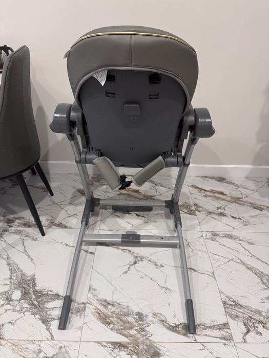 Продам стул-шезлонг 2 в 1