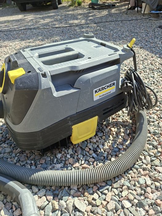 Продам пылесос, KARCHER Professional