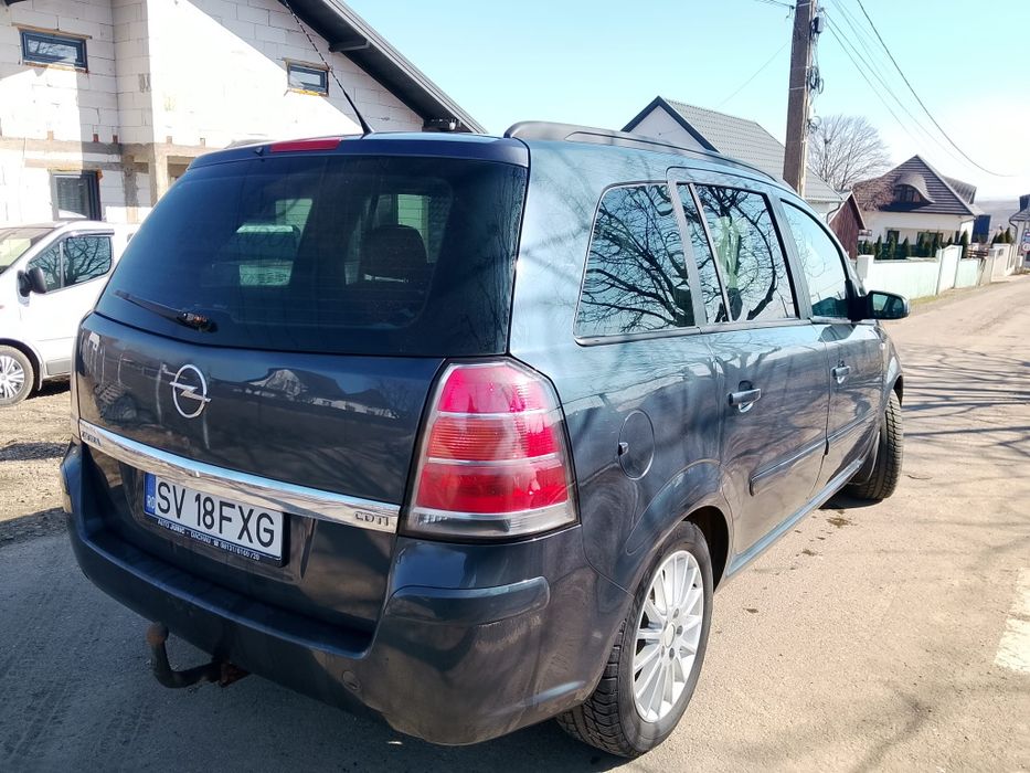 De vânzare Opel Zamfira b