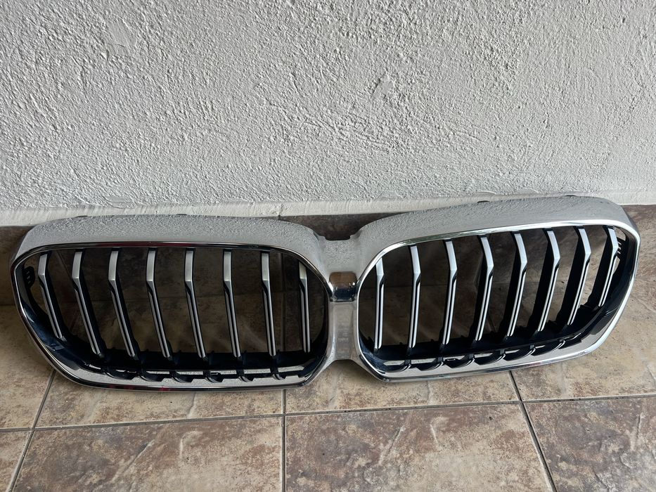 BMW G30 lci бъбреци оригинални