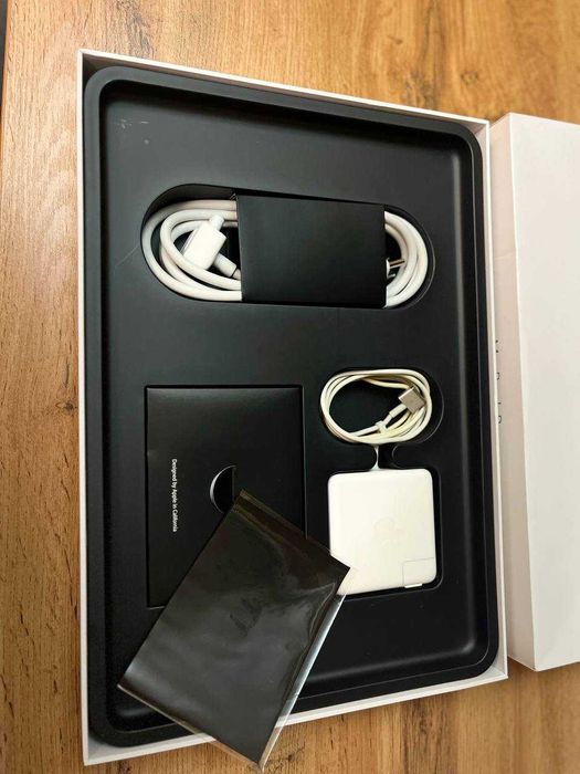 Apple MacBook Pro, Mid 2015