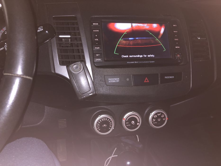 Mitsubishi Outlander