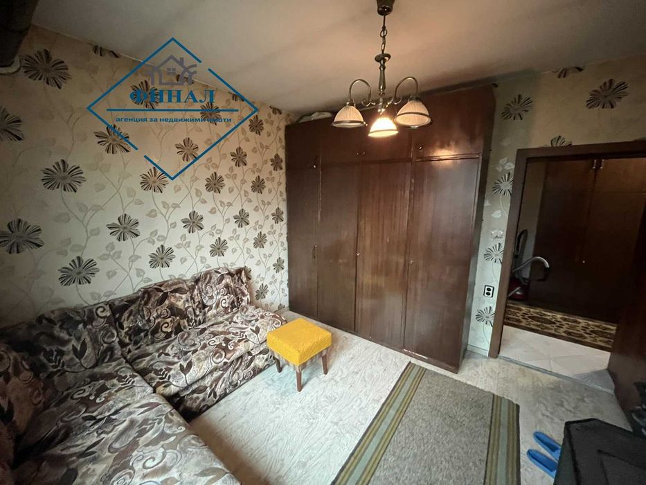 Самостоятелна къща в гр. Велики Преслав