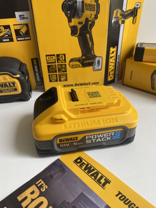 Новата DeWALT 5Ah 18V PowerStack Батерия DCBP518