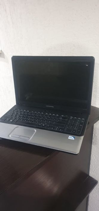 Продам офисный ноутбук hp compaq