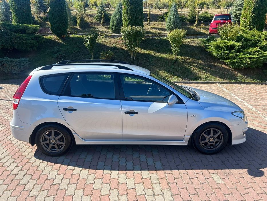 -Hyundai i30 facelift-2012-1.6diesel~90cai~euro5~adusa din germania~