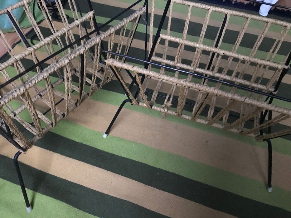 Кошница за списания