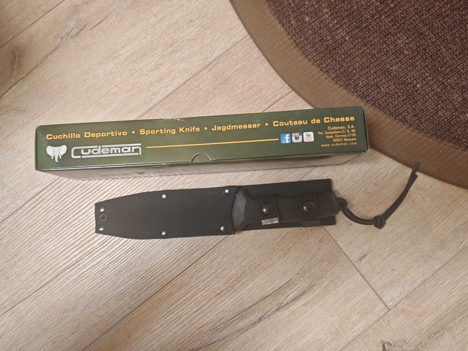 Cutit vanatoare Cudeman