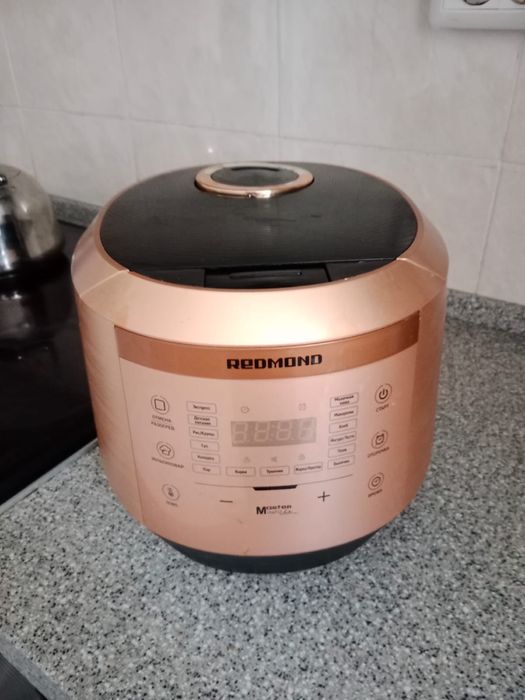 Мультиварка редмонд