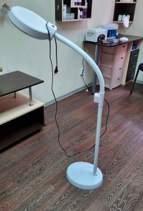 лампа лупа LED на механизме Global Fashion