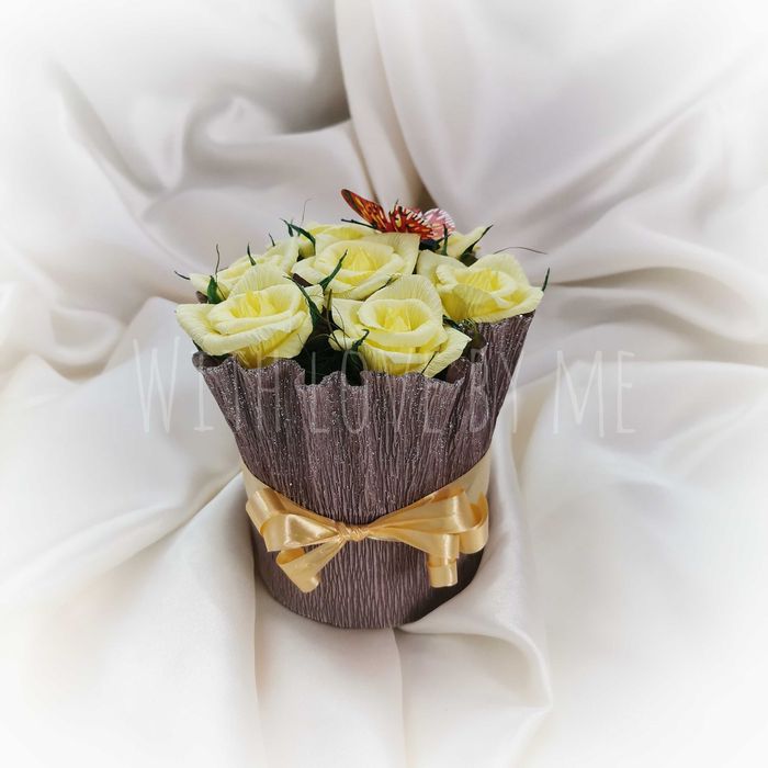 Продавам цветя от креп хартия