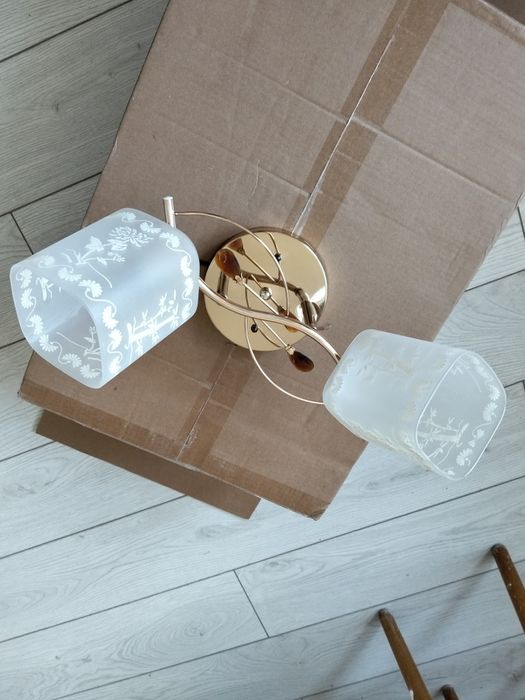 Продам люстру, недорого, современный дизайн