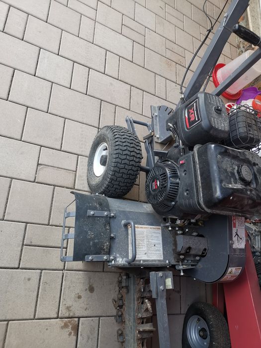 Trencher sapat santuri, masina de sapat santuri