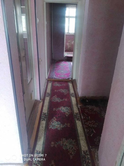 Uy sotiladi ko'p qavatli turar joy