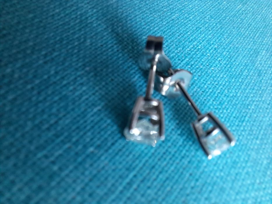 Cercei aur alb 14 k cu diamante naturale