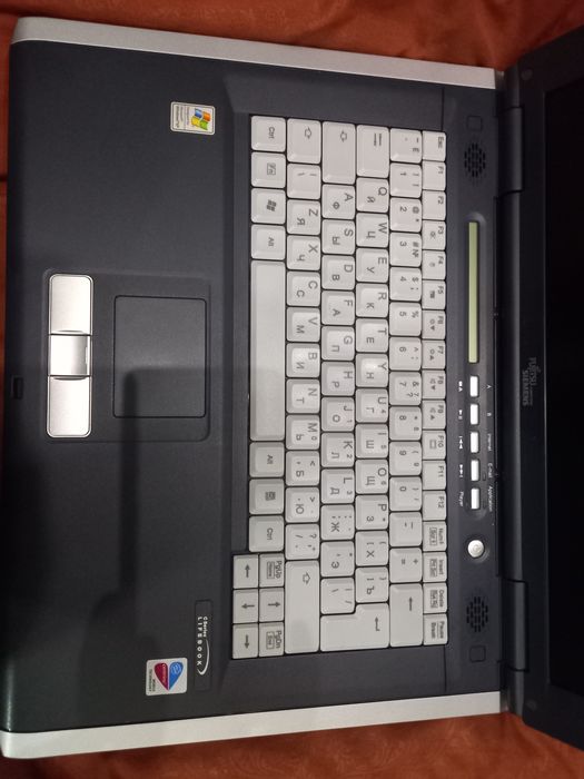 Notebook arzon narxda 600000