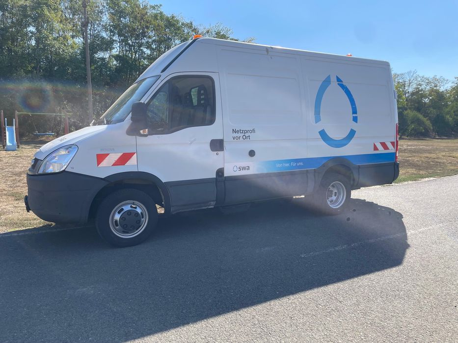 Iveco Daily 35C 50C14 80.000km benzina + gaz (CNG) cu atelier mobil Cat B 3500kg