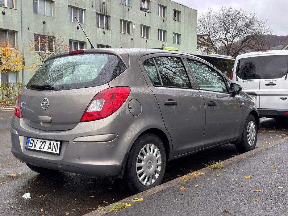 Vand opel corsa maro