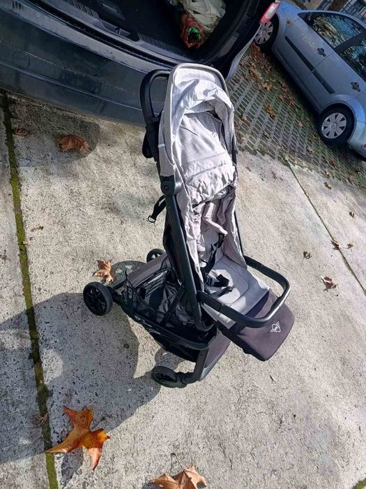 Лятна количка Easywalker Mini -  Сгъва се като куфар