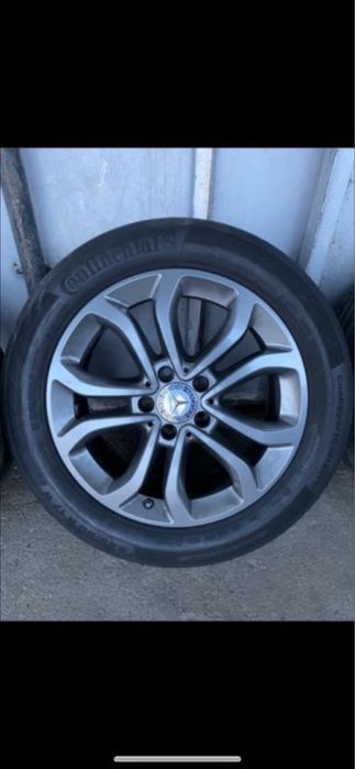 Jante Mercedes Benz C Klasse cu cauc 225/50/R17 dot 2015 vara 5-6mm