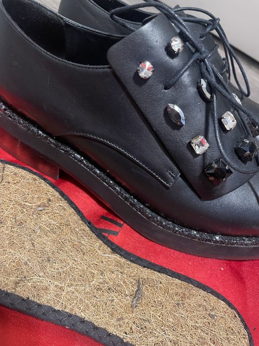 Ботинки туфли