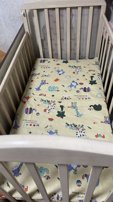 Манеж детский в отличном состоянии