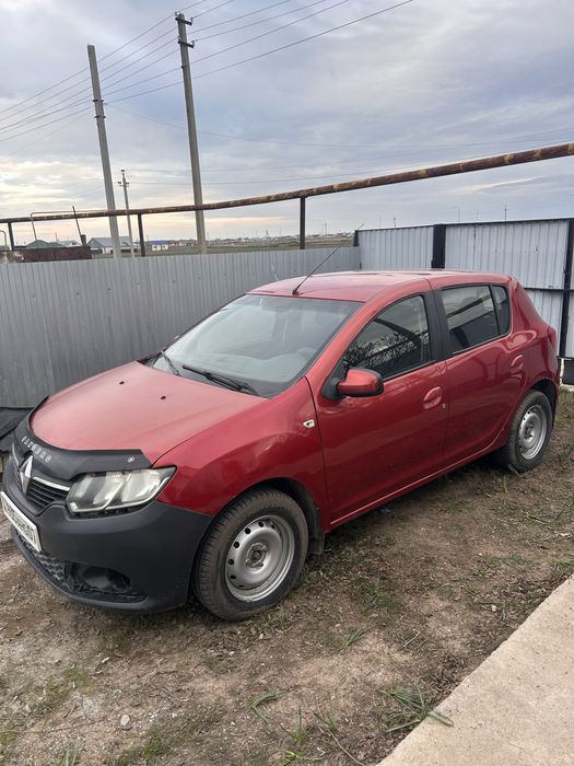 Renault Sandero 2014