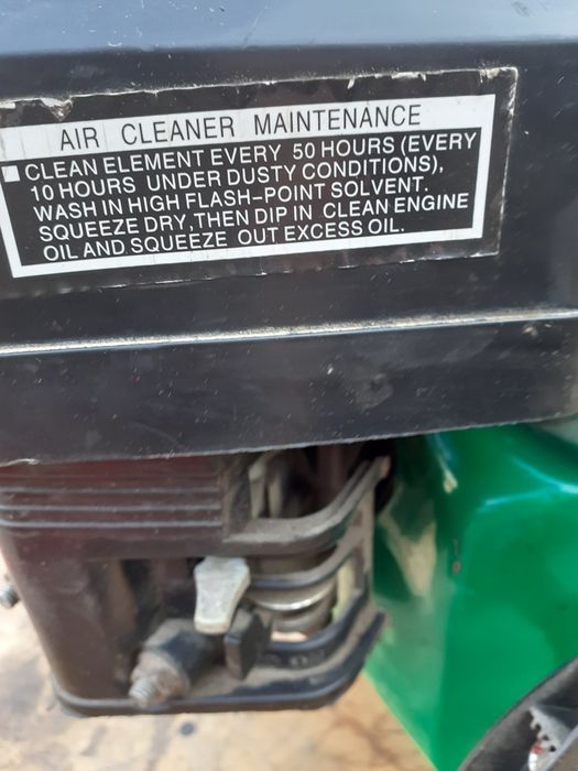 Vând motor de motocultor