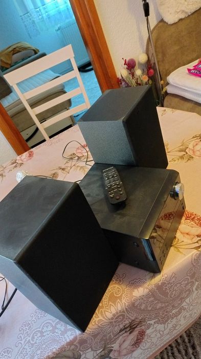 Vând set boxe cu sodiu stic usb