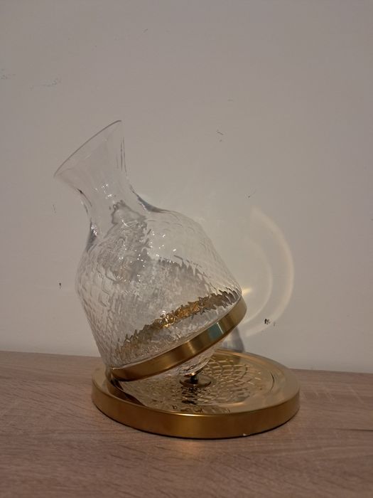 Въртящ се кристален декандер  ;кана ;за вино