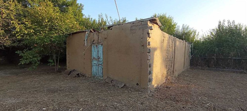 Продаётся дача 6 соток!

Идеальный вариант для отдыха и жизни!