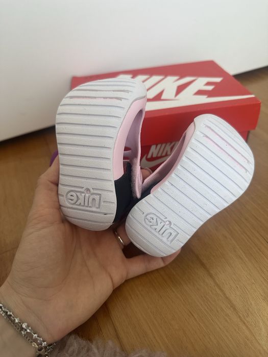 Sandale noi Nike copii, marimea 21