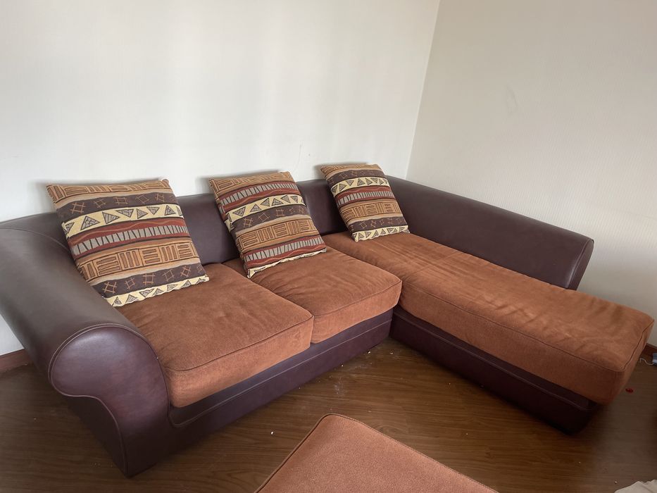 Диван для гостевой/спальни