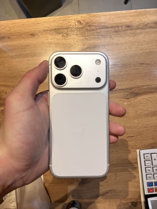 Iphone 17 pro 256 гб