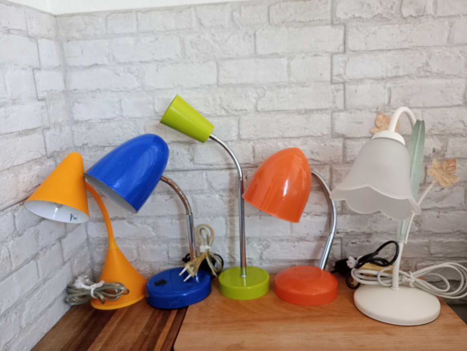 Стари лампи настолни