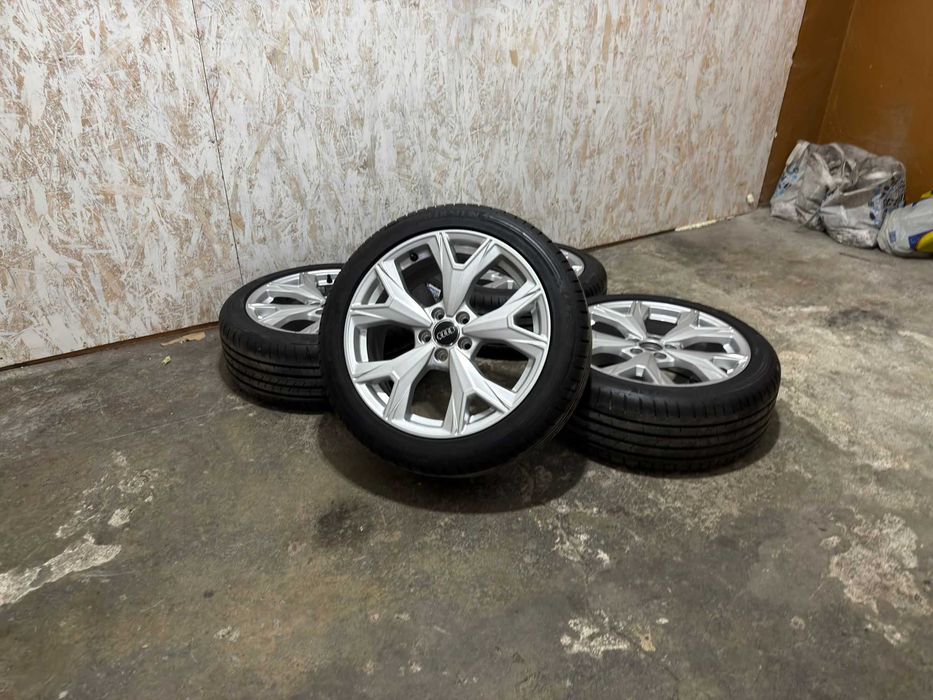 Jante Audi 17 5x112 ET43 A3 A4 A6 + 215/45 R17 Vredestein