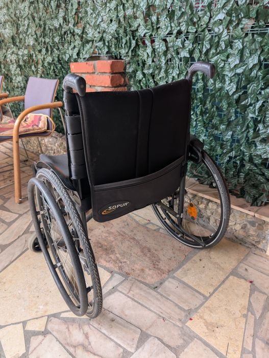 Carut carucior scaun rulant pliabil Quickie handicap dizabilitati