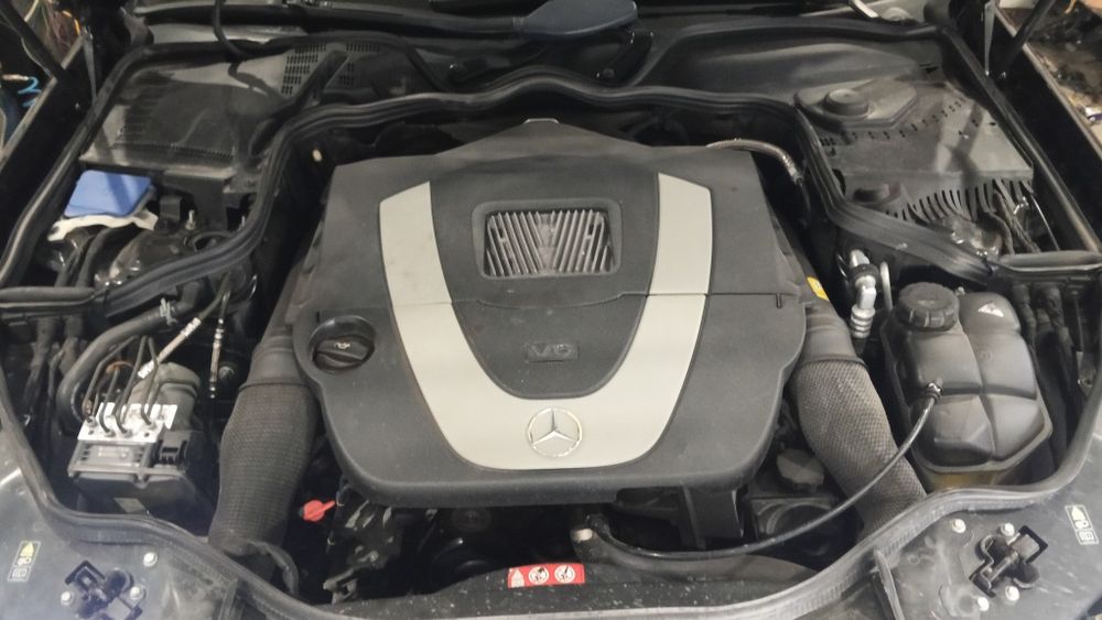 Продам Мерседес 211